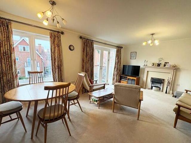 Room for sale in Letcombe Regis, Dromore