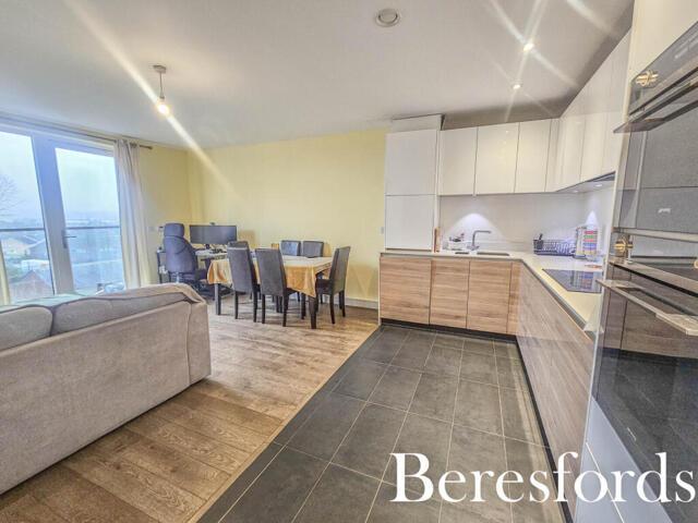 Room for sale in Romford, Havering