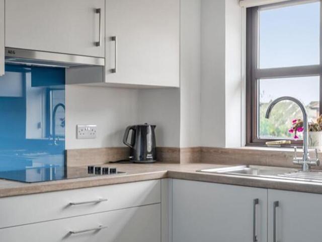 Room for sale in Southbourne, Littlecote