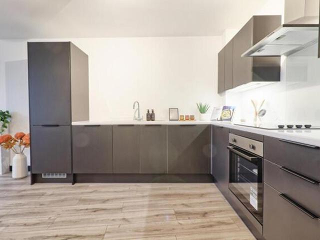 Room for sale in Wickford