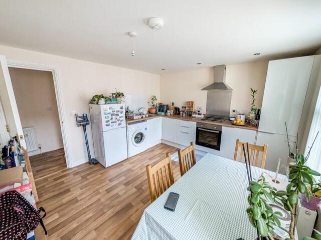 Room for sale in Barbourne, Isle Of Man