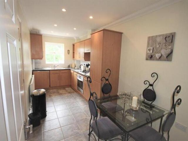 Room for sale in Wraysbury, Isle Of Man