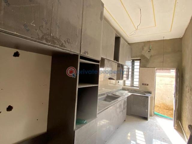 House for sale in Eti Osa, Abuja