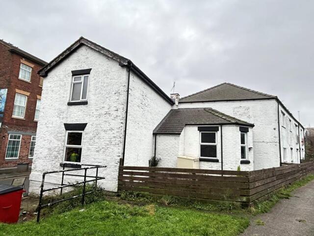 Farm for sale in Runcorn, Cheshire