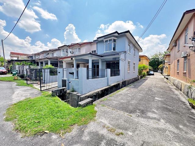 Terraced House for sale in Tanjong Sepat, Selangor