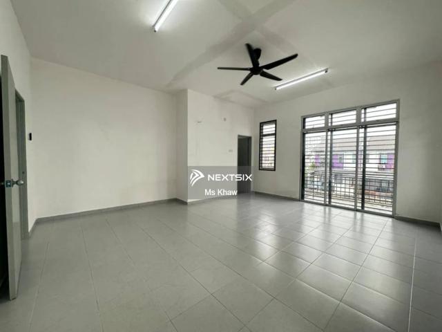 Warehouse for sale in Kedah