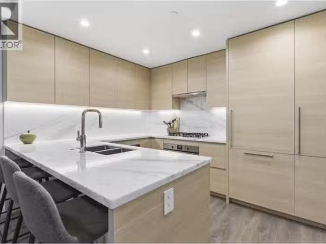 Condo for sale in Port Moody, British Columbia