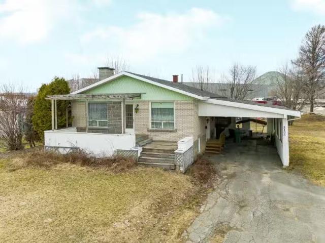 House for sale in Les Appalaches, Quebec