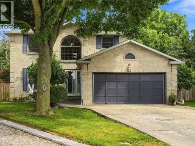 House for sale in Ancaster, Ontario