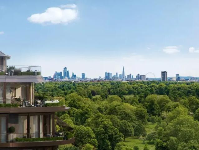 Apartment for sale in Bayswater, Greater London