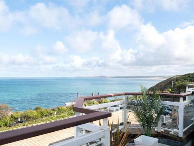 Apartment for sale in Penbeagle, Cornwall