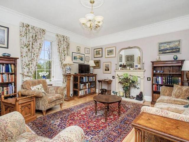 Apartment for sale in Haddington, Scotland