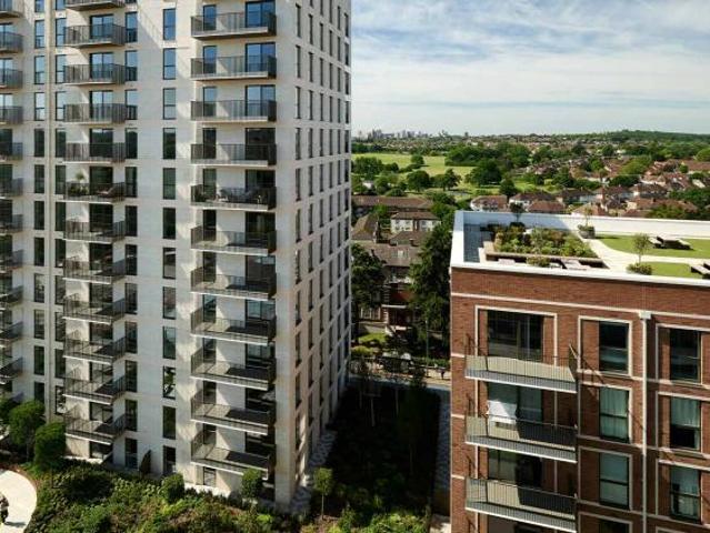 Apartment for sale in Hendon