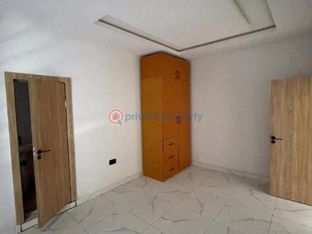 Apartment for sale in Surulere