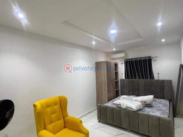 Apartment for sale in Surulere , Surulere