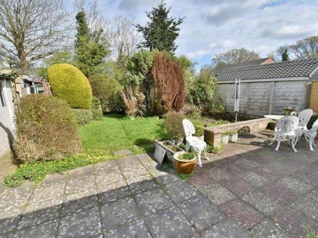Bungalow for sale in Bear Cross