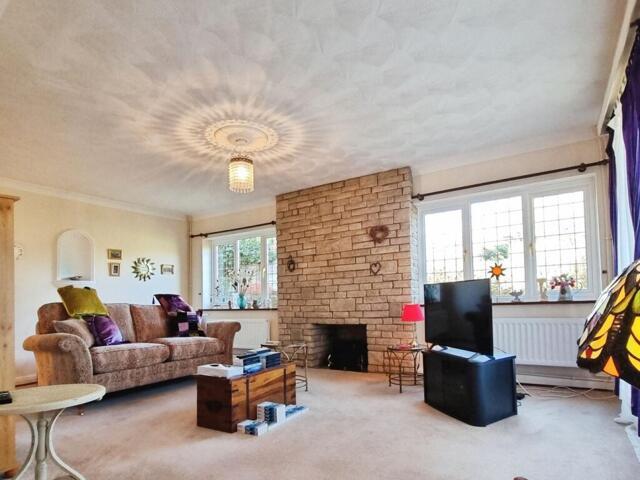 Bungalow for sale in Clophill, Bedfordshire