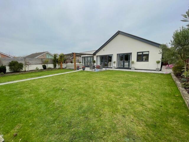 Bungalow for sale in Sefton