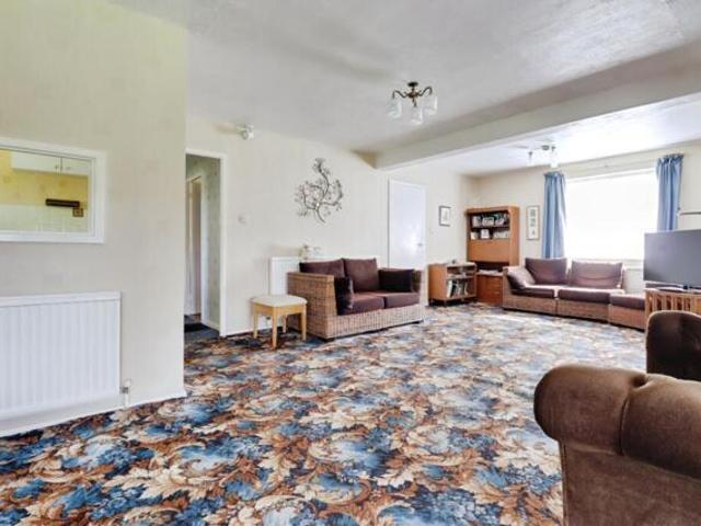 Bungalow for sale in Stanford On Avon, Leicestershire