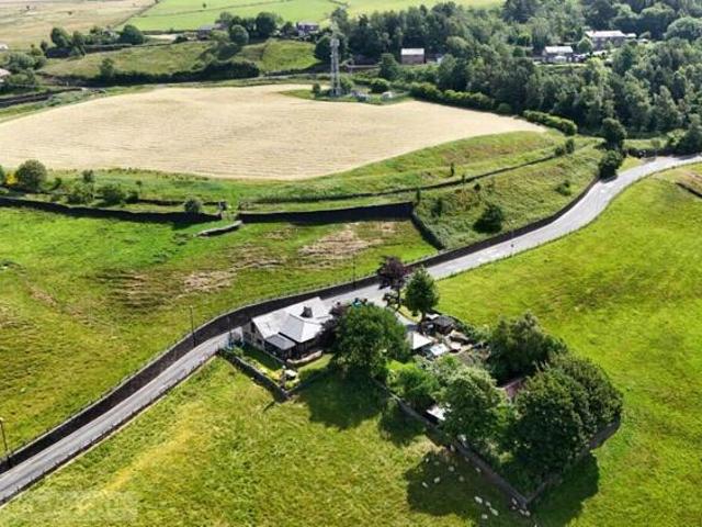 Bungalow for sale in Shaw and Crompton, Pendock