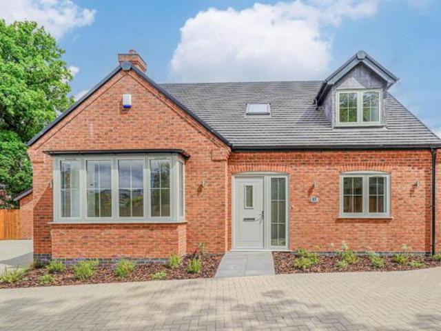 Bungalow for sale in Solihull, Tidbury Green