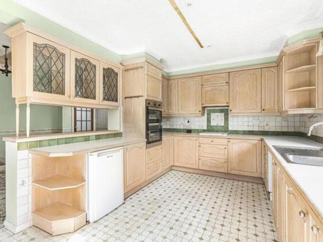 Bungalow for sale in Shipton-on-Cherwell and Thrupp, Evershot