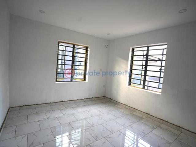 House for sale in Ojo, Ori Ire