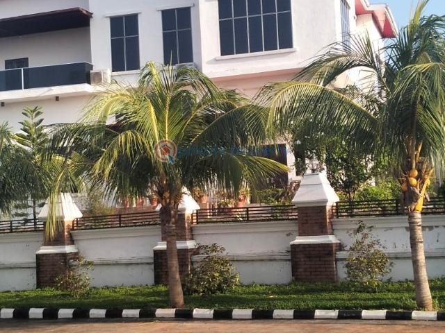House for sale in Asaba