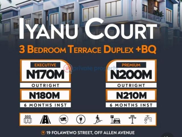 House for sale in Lagos, Ikeja 