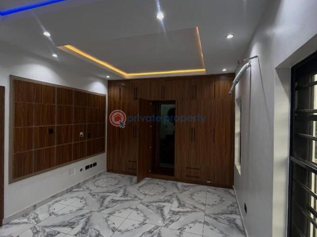 Apartment for sale in Lagos, Abuja