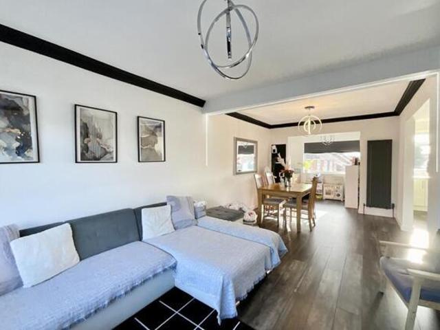 House for sale in Aston cum Aughton, Aston
