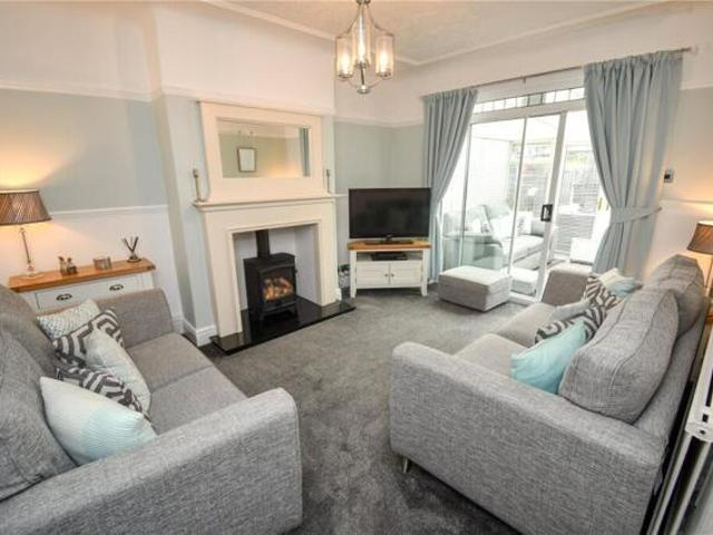 House for sale in Bebington, Larchwood