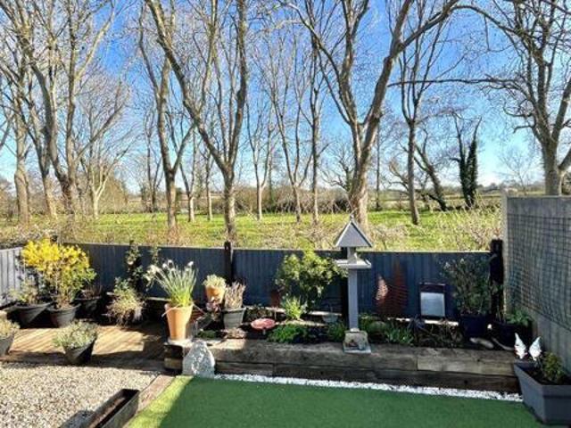 House for sale in Broadway