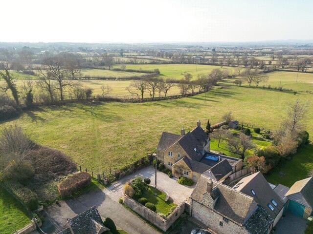 House for sale in Broadway, Saintbury
