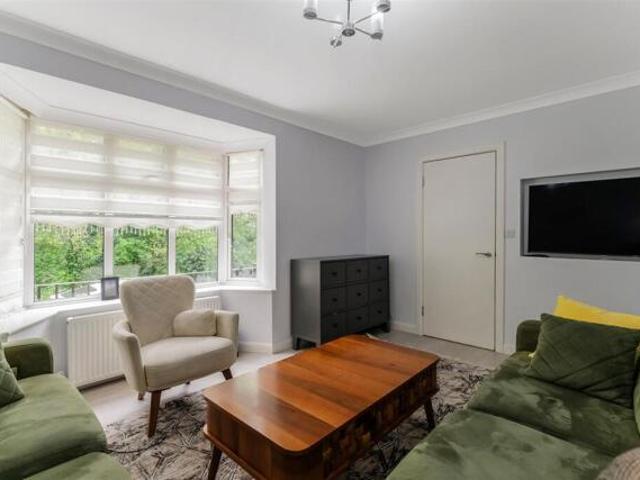 House for sale in Chingford, Chingford