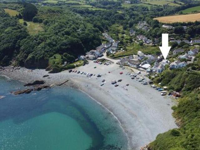 House for sale in St Keverne, Cornwall