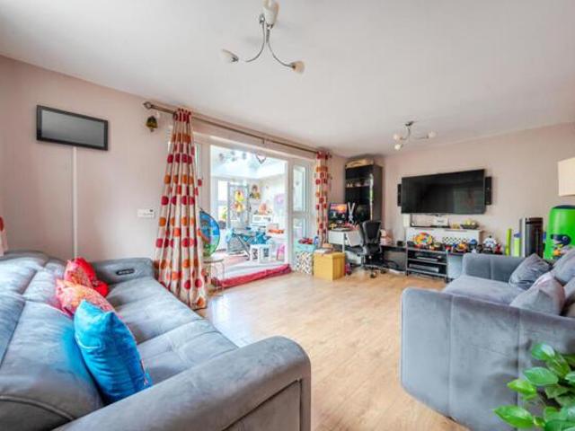 House for sale in Eastleigh, Helford