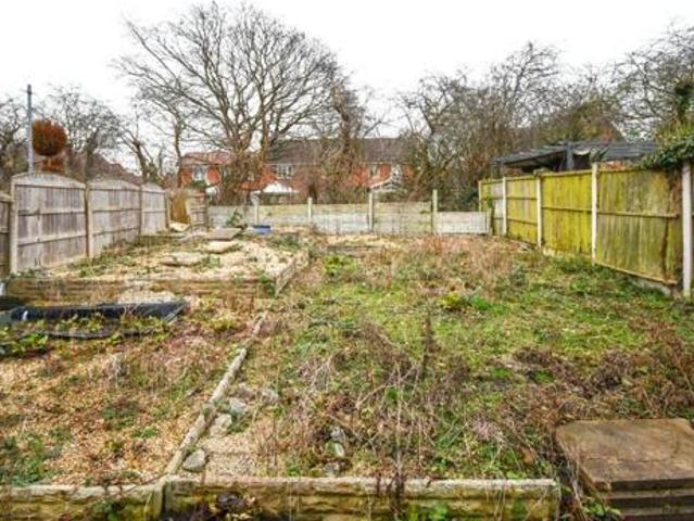 House for sale in Elton