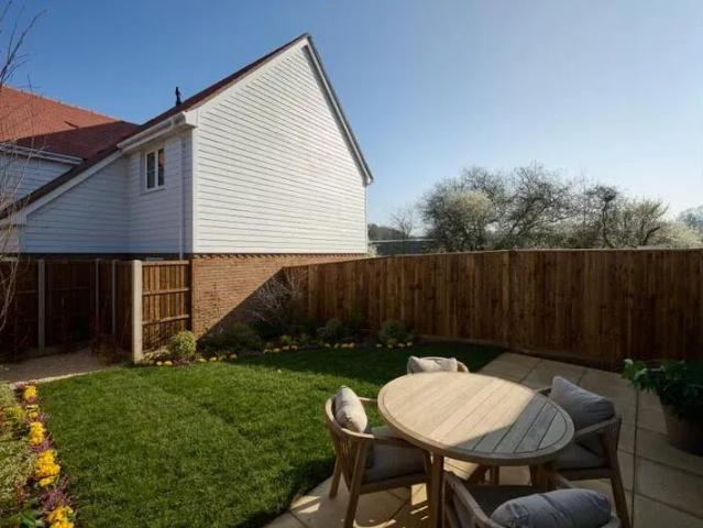 House for sale in Sandown Park, Kent