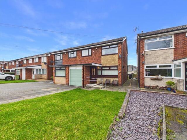 House for sale in Frodsham, Cheshire