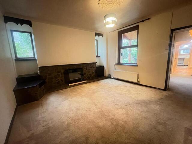 House for sale in Glanaman, Twynmynydd