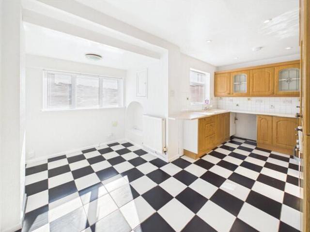 House for sale in Gloucester, Gloucestershire