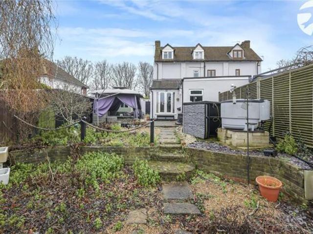 House for sale in Swanley, The Butts
