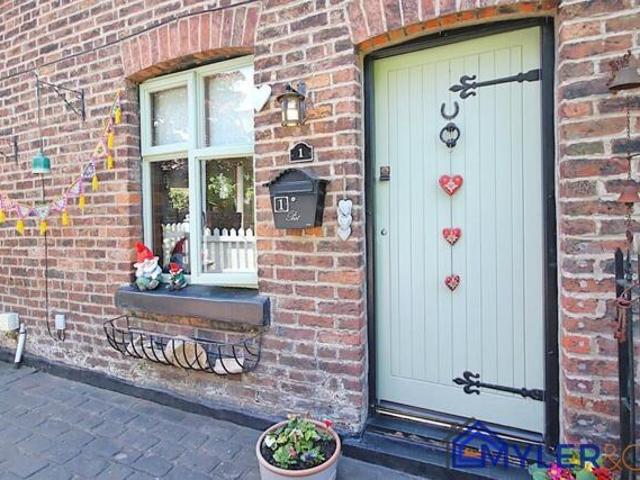 House for sale in Knowsley, Cronton