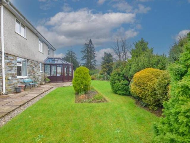 House for sale in Lostwithiel, Cornwall
