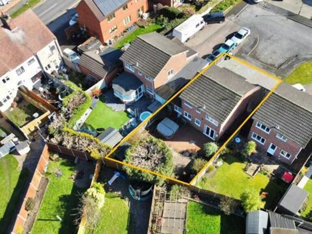 House for sale in Camp Hill