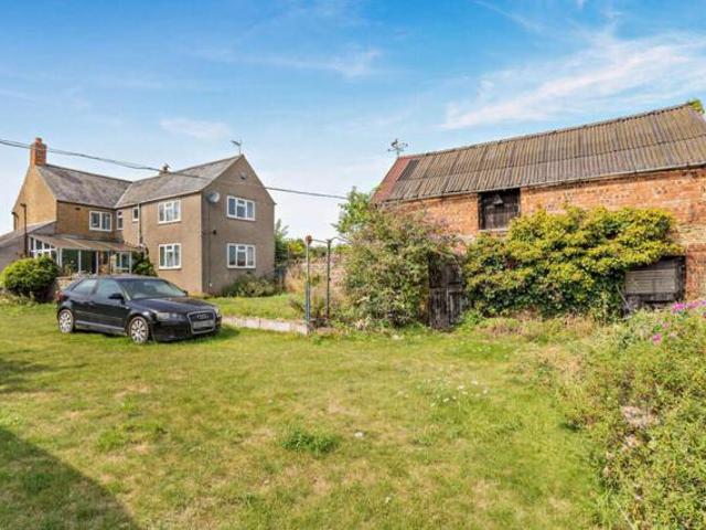 House for sale in Yarwell
