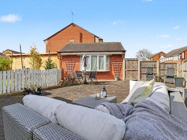 House for sale in Hemsworth, West Yorkshire
