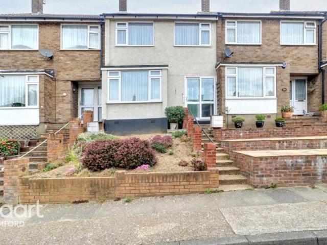 House for sale in Romford, Havering