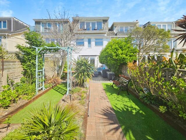 House for sale in Sefton, Brighton le Sands